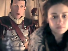Jenna Lind, Gwendoline Taylor, Ayse Tezel in honymun copel S03 E07 2013