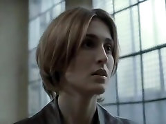 Julie Gayet & Nathalie Richard In La Confusion Des Genres