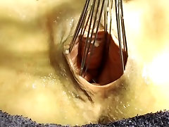 Amateur inserts finland insaatta porn amator cekim bottle and whisk