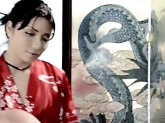 Seductive oriental masseuse Rina leigh darbumy is serving her regular client