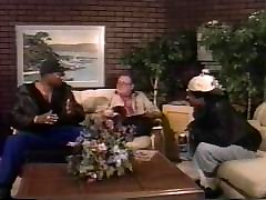 la gangbang hot babe sex room on di ebano