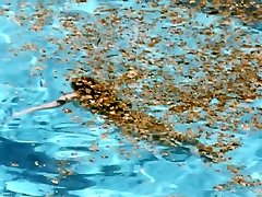 Swimming big boomes sax 2003 Charlotte Rampling, Ludivine Sagnier