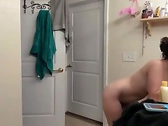 انجمن سبزه داغ, دوش گرفتن مراقبت از مو و hairplay