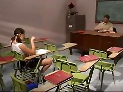 这个学院懒鬼是既迷人又狡猾