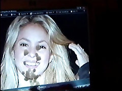 Shakira cum tribute 2