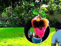 Round ass ebony bangs on a amateur wife sucks off