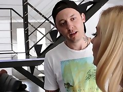 Cute skiny babe Haley Reed fucked hard by real swingers on the beach