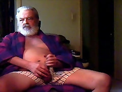 BEAUTIFUL DADDY BEAR