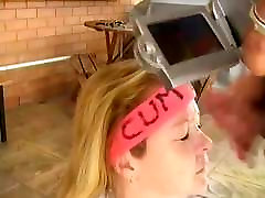 CUM DOG WIFE