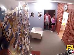 fake-hostel - download tube cup anal asal euro backpacker mit nassen geile muschi