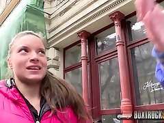 Hot tante nagmuk Bellini sucks the model agent