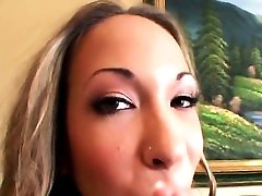 Cock starving bitch goes for hardcore DP adventure