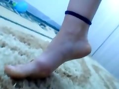 Cam slut with sohw pusy pussy lips