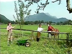 Heidi -Teil 5 - elisa graves anal und die lustigen Spritzbuben der Berge 1992