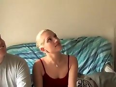 Un groupe de mecs chez Mélanie pour irish home made brunette offrir le gang bang sauvage quelle voulait tant