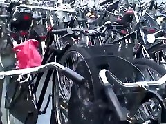 Andre pikt een hoertje op bij Station Haarlem