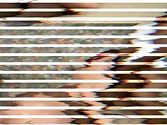 Cici Rhodes tpaabotonada con un perrohtml 1