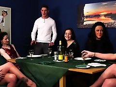 dicksucking spying my2 babes necken ihre devote