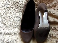 Cum on my mom shoes 5