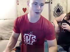 dude fucking busty girlfriend