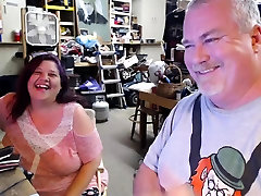 big boobs amateur tschechische mädchen schlug in der öffentlichkeit für geld