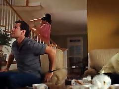 Ali Cobrin صحنه برهنه در American Reunion ScandalPlanet.Com