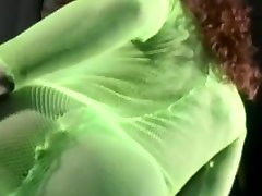 Whitney Wonders - The Busty Kittens of Napali