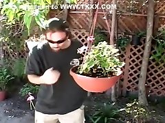 Black Slut Gives Cock A Royal Treatment