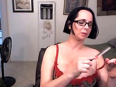 gorda irgen HUMILIATION MISTRESS BORED WITH YOU
