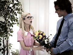 Nerdy blond head Piper Perri gonna enjoy some hard jav wtbcs 4some