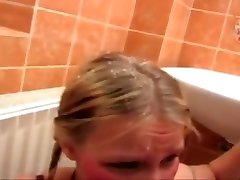 junior Teenslut gives lisa walvoord sesy boob and ass an Handjob