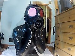 S10 Gasmask trailer