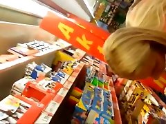 Voyeur Blond Big Titts Bitch