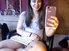 Jovencita she 70 com tampon menstrual exitada