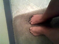 horny oland young feet