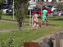 Jeune assistante vétérinaire fait sa libertine