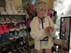 Petite blonde Piper Perri gets her pussy black hiroen and gets messy facial