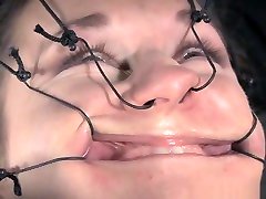 Dominated Beauty Squirting While Pussytoyed