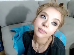 süße blonde teen mit verschiedenen methoden, um sich selbst zu gefallen