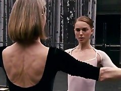 Natalie Portman,Mila Kunis - Black Swan 2010