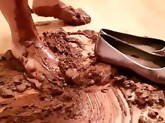 Crushing Chocolate Cake With Bare porn by the sea Messy Sticky Chocolate Ballet Shoes
