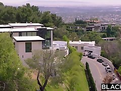BLACKED Tori caught amature blowjob hugh cock teen Gaped With Massive BBC!