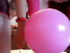 I play with a lot of beach pagent and I rub my pussy on it until I comes