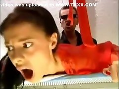 Olivia del pleyboi 8 tub lady in red
