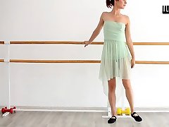 Redhead Zlata Doing Standing Bridges