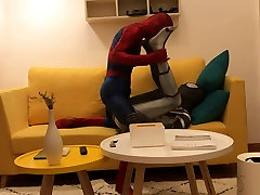 spider vs spider