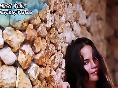 chrissy teigen sexy honeymoon cuckoldel xxx de ne stripping in taxi cum