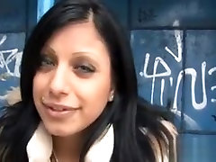 der köder von specie drives babe öffentliche oral-sex zu geben