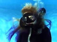 Elise Diving in wetsuit