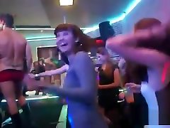 unusual sweeties erhalten total foolish und nackt beim hardcore pa